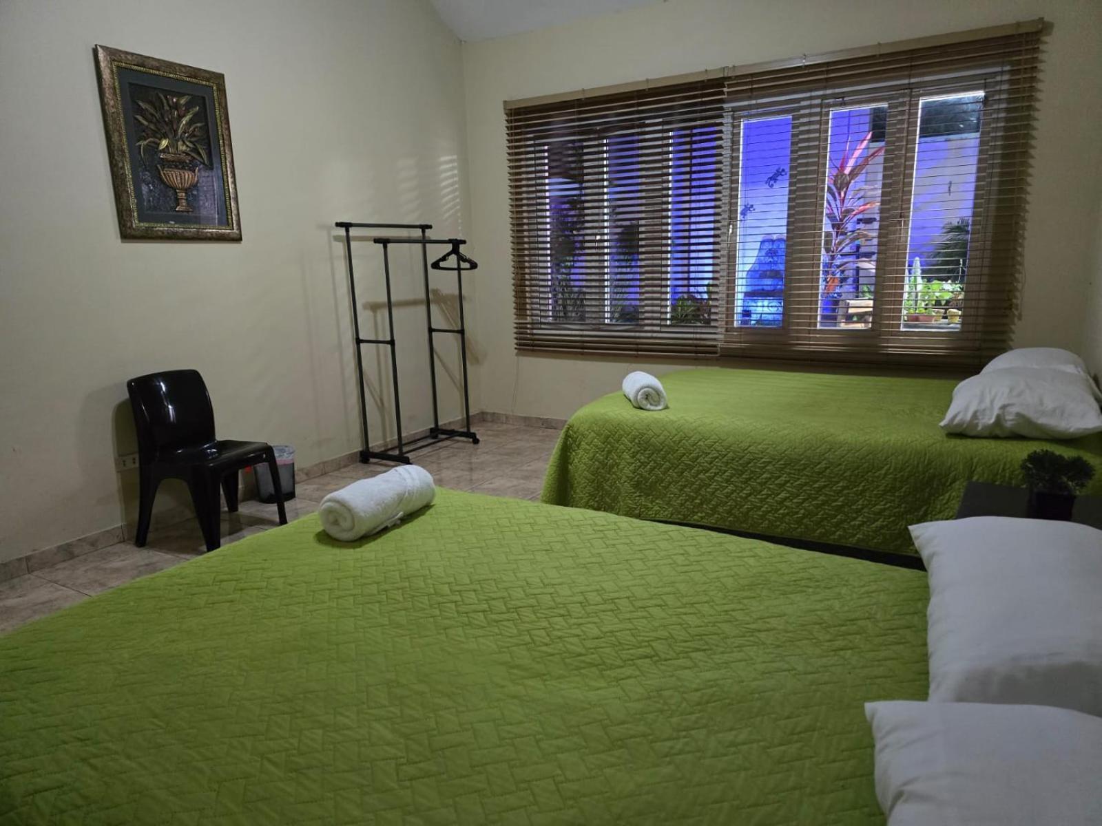 Hostal Casa Luna Санта-Ана Экстерьер фото
